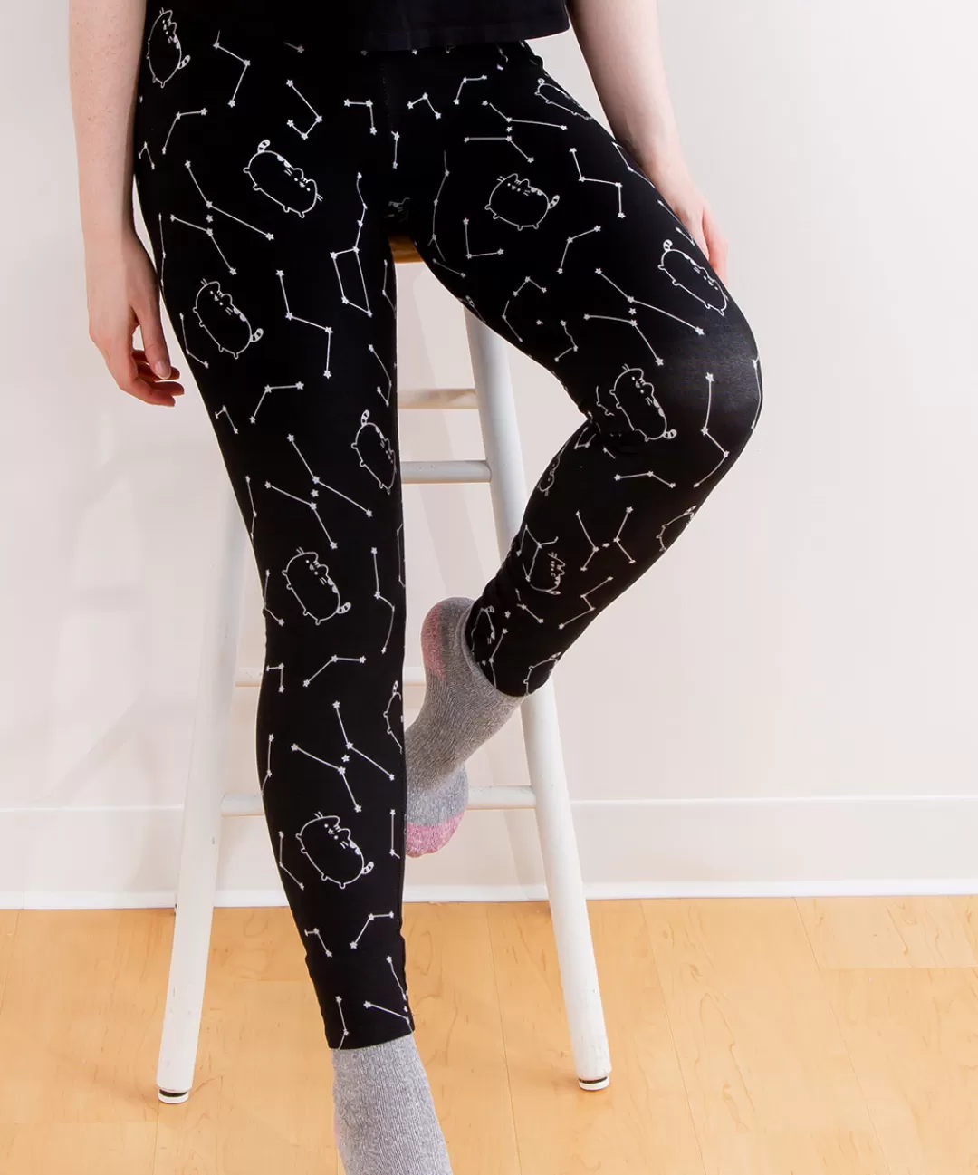 Online ACDC Pusheen Celestial Leggings