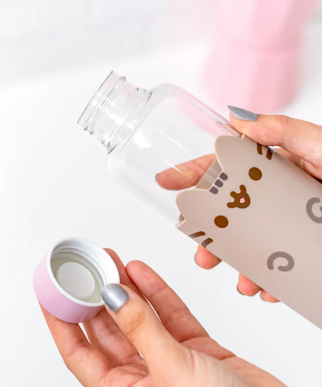 Online Grupo Erik Pusheen Glass Water Bottle